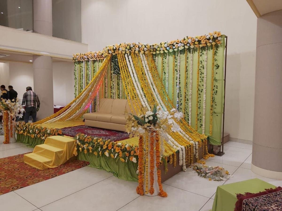 Acco Grand Hotel Lucknow Zewnętrze zdjęcie