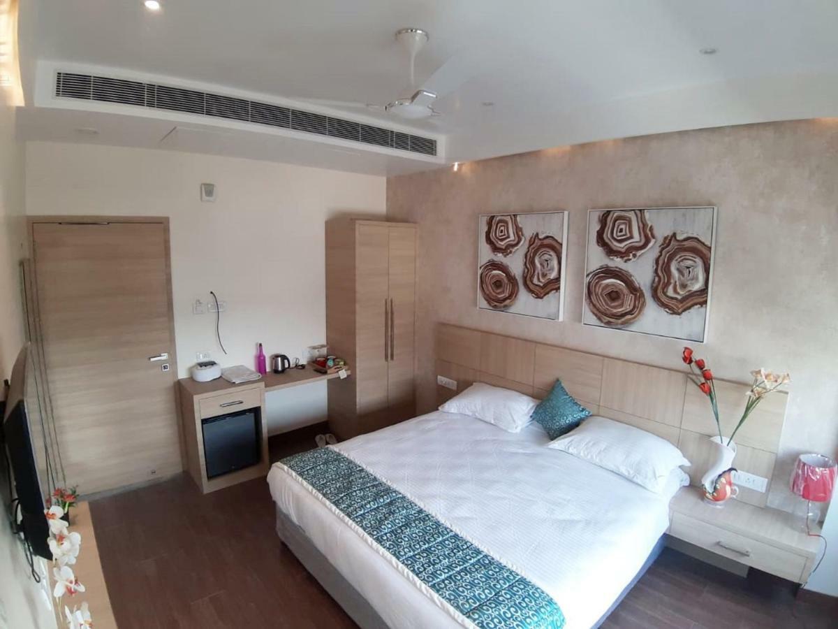 Acco Grand Hotel Lucknow Zewnętrze zdjęcie